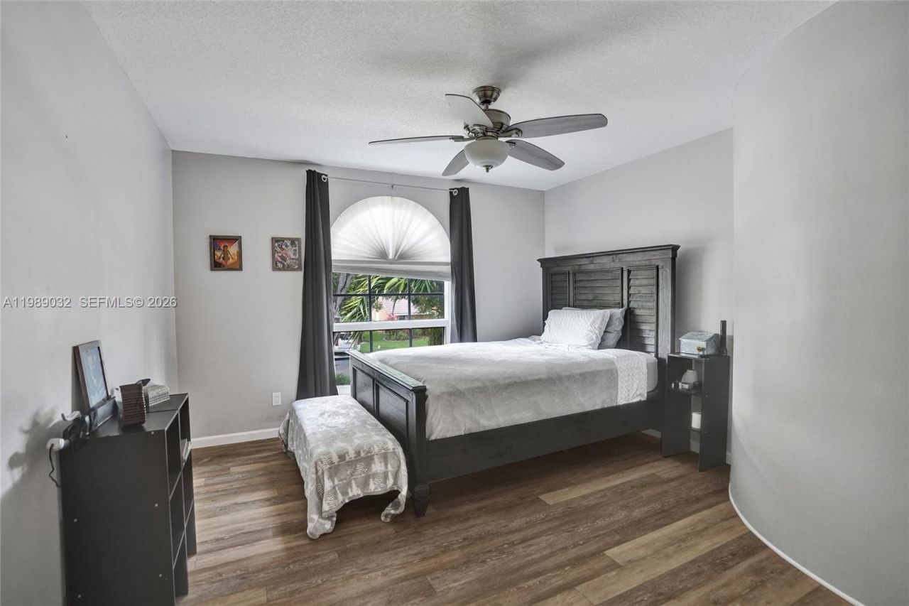 5832 SW 88th Ter, Cooper City, FL 33328 Photo