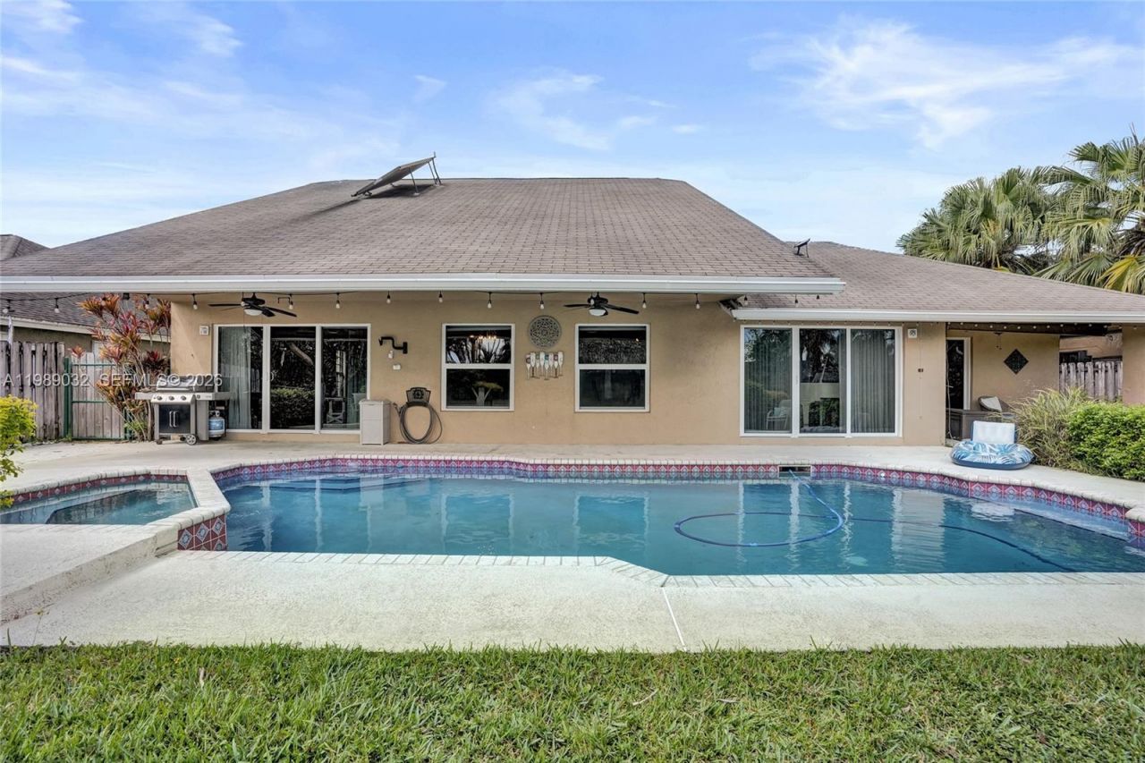 5832 SW 88th Ter, Cooper City, FL 33328 Photo