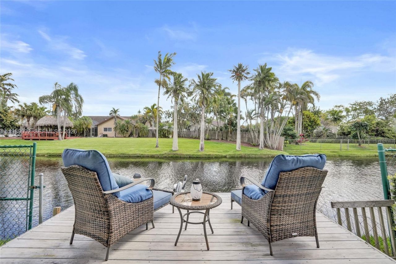 5832 SW 88th Ter, Cooper City, FL 33328 Photo