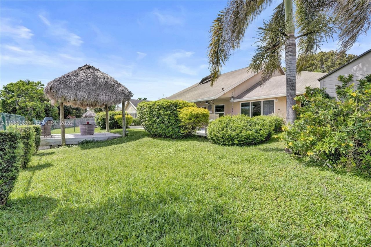 5832 SW 88th Ter, Cooper City, FL 33328 Photo