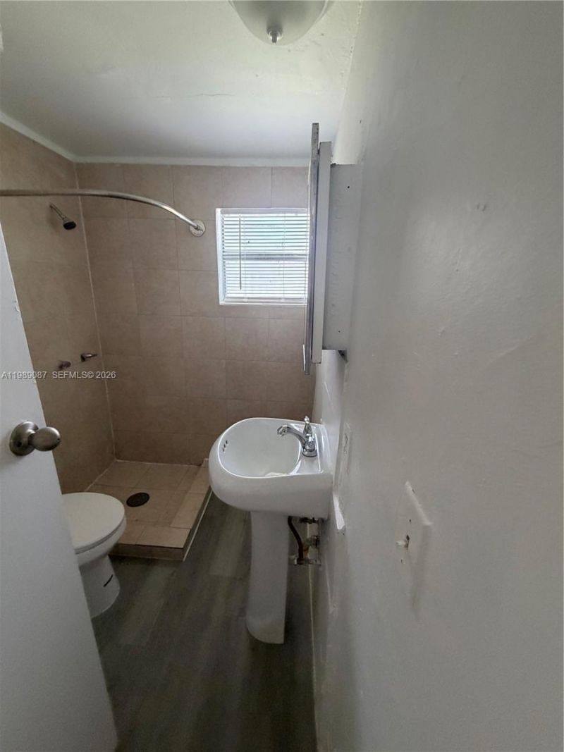 1811 NW 84th St , Unit 3, Miami, FL 33147 Photo