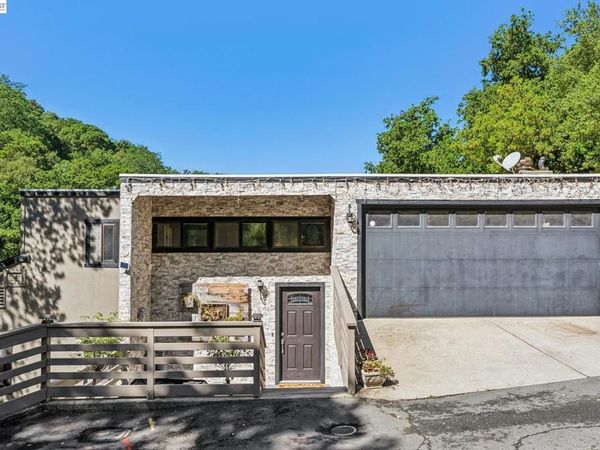 44 Hagen Oaks Ct, Alamo, CA 94507