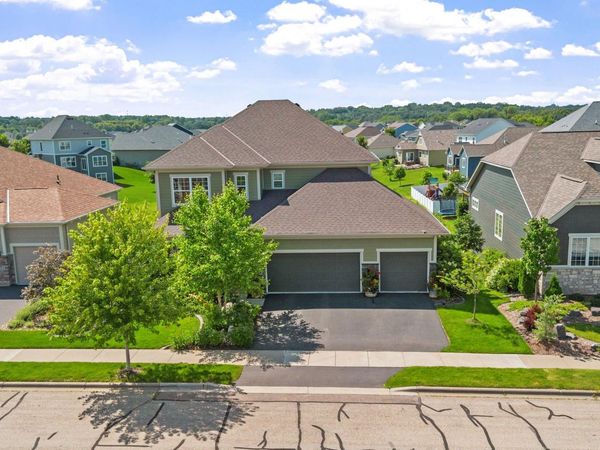216 Prairie Way, Bayport, MN 55003