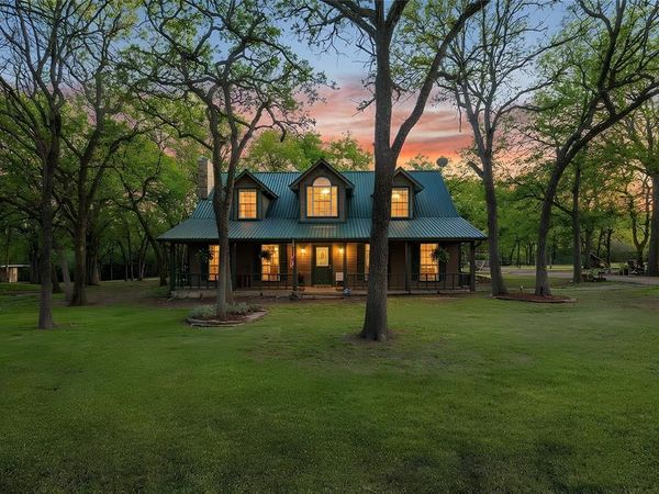 136 Southwinds Drive, Weatherford, TX 76087