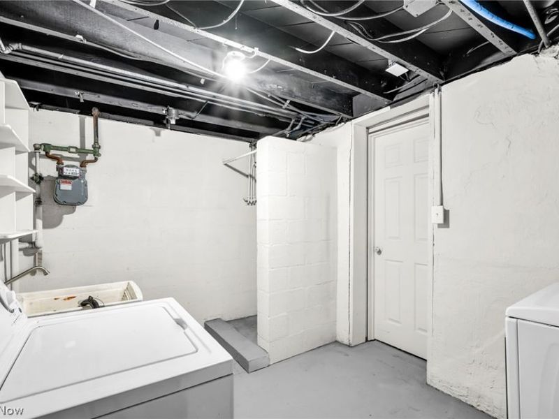 39 25th Street NW, Barberton, OH 44203 Photo 40