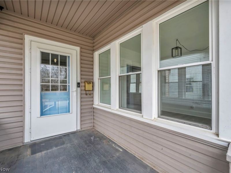 39 25th Street NW, Barberton, OH 44203 Photo 5