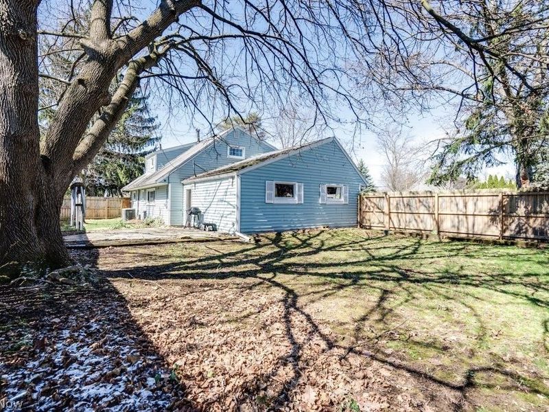 22 Van Doren Drive, Cuyahoga Falls, OH 44221 Photo 3