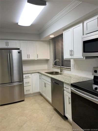 3432 NE Causeway Boulevard, Unit 102, Jensen Beach, FL 34957 Photo