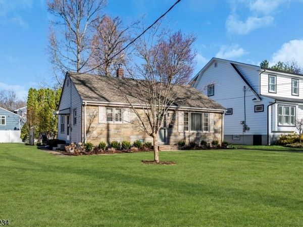 47 Johnson Ave, West Caldwell, NJ 07006