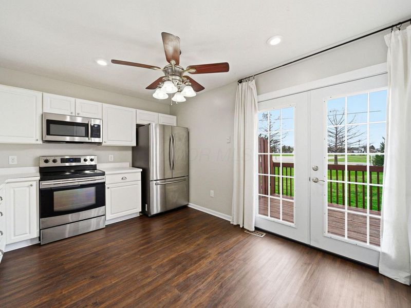 1151 Kinneton, Columbus, OH 43228 Photo 13