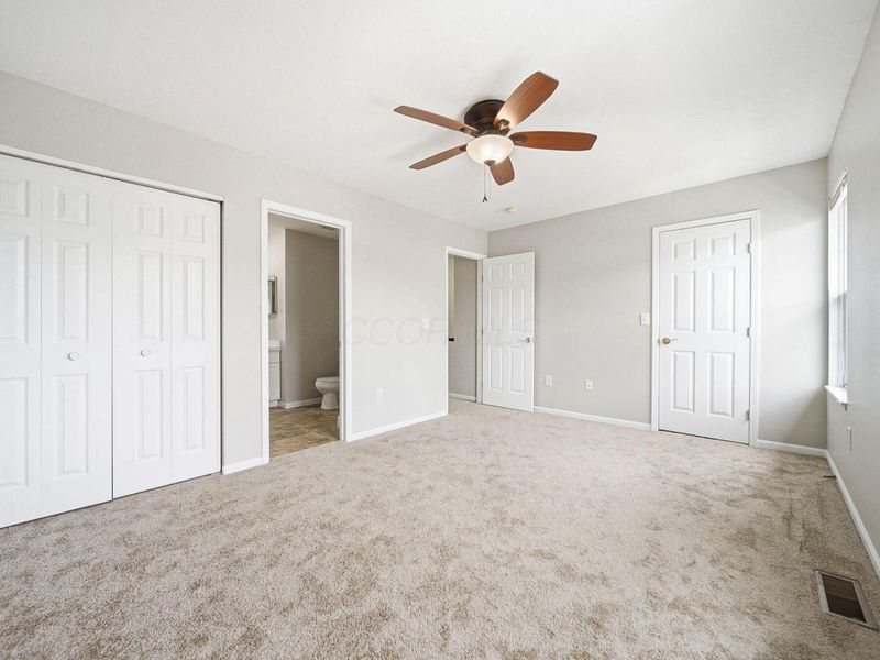 1151 Kinneton, Columbus, OH 43228 Photo 22