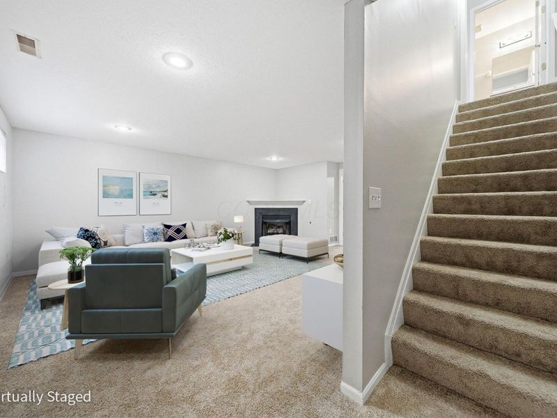 1151 Kinneton, Columbus, OH 43228 Photo 33