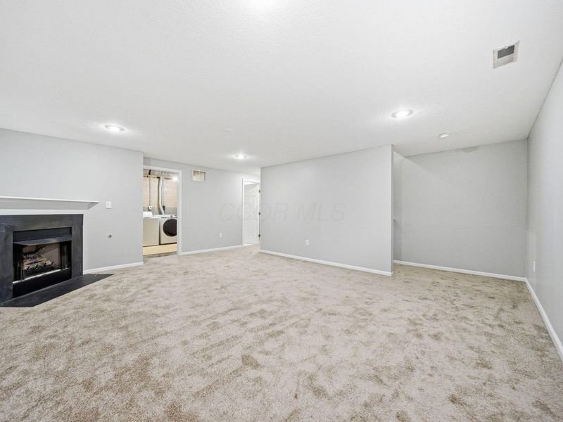 1151 Kinneton, Columbus, OH 43228 Photo 38