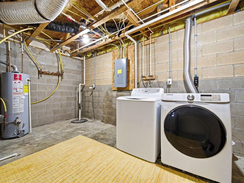 1151 Kinneton, Columbus, OH 43228 Photo 41