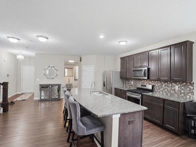 5847 Sebring Drive, Westerville, OH 43081 Photo 4