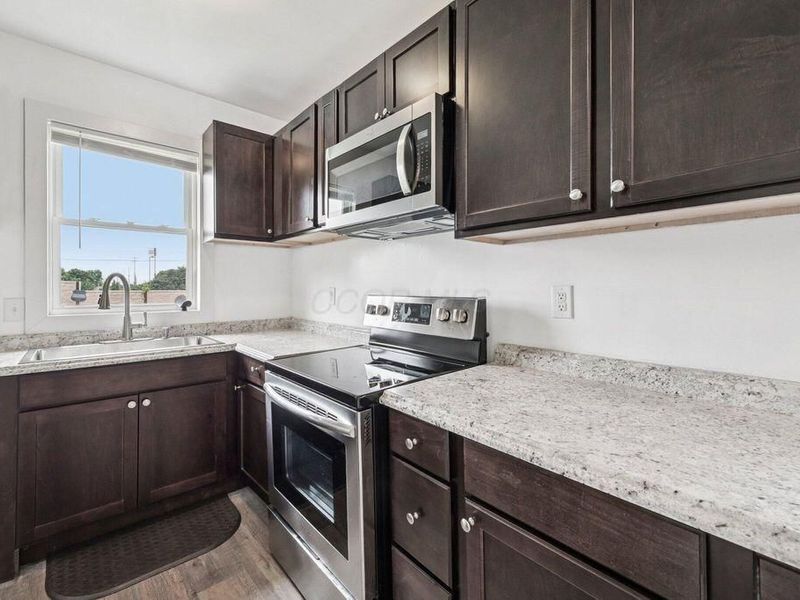 1025 HOWARD ST , Columbus, OH 43201 Photo 23