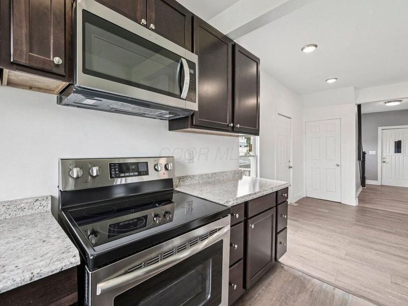 1025 HOWARD ST , Columbus, OH 43201 Photo 25