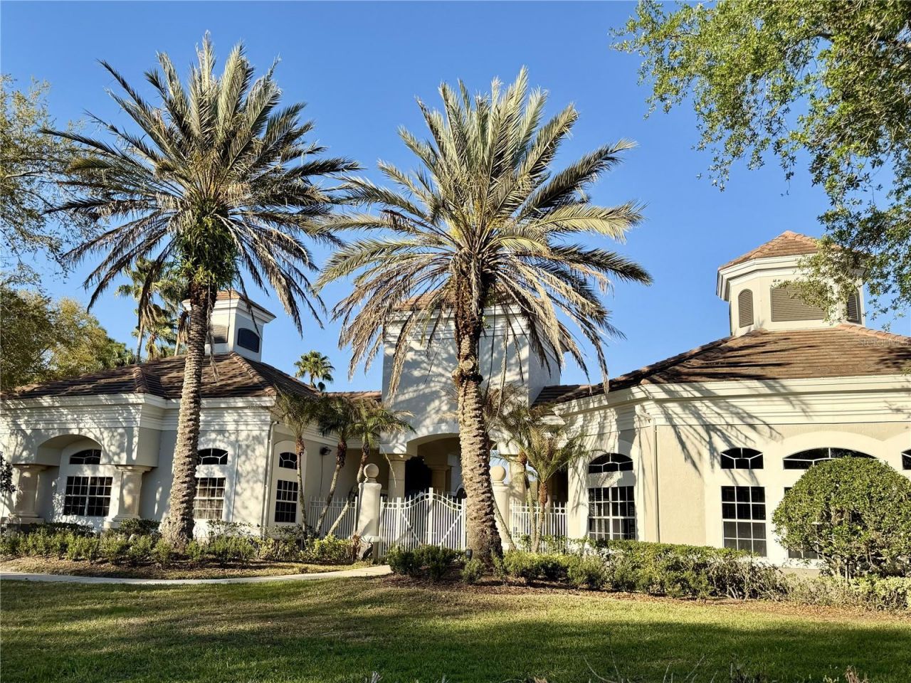 13839 Fairway Island Drive, Unit 1124, Orlando, FL 32837 Photo