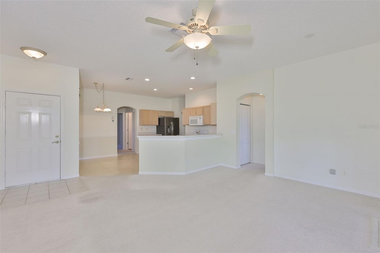 2023 Acadia Greens Drive, Unit 32, Sun City Center, FL 33573 Photo