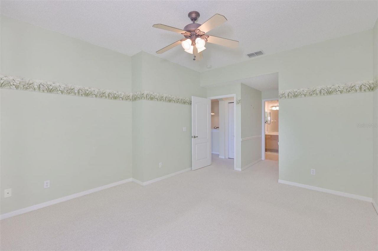 2023 Acadia Greens Drive, Unit 32, Sun City Center, FL 33573 Photo