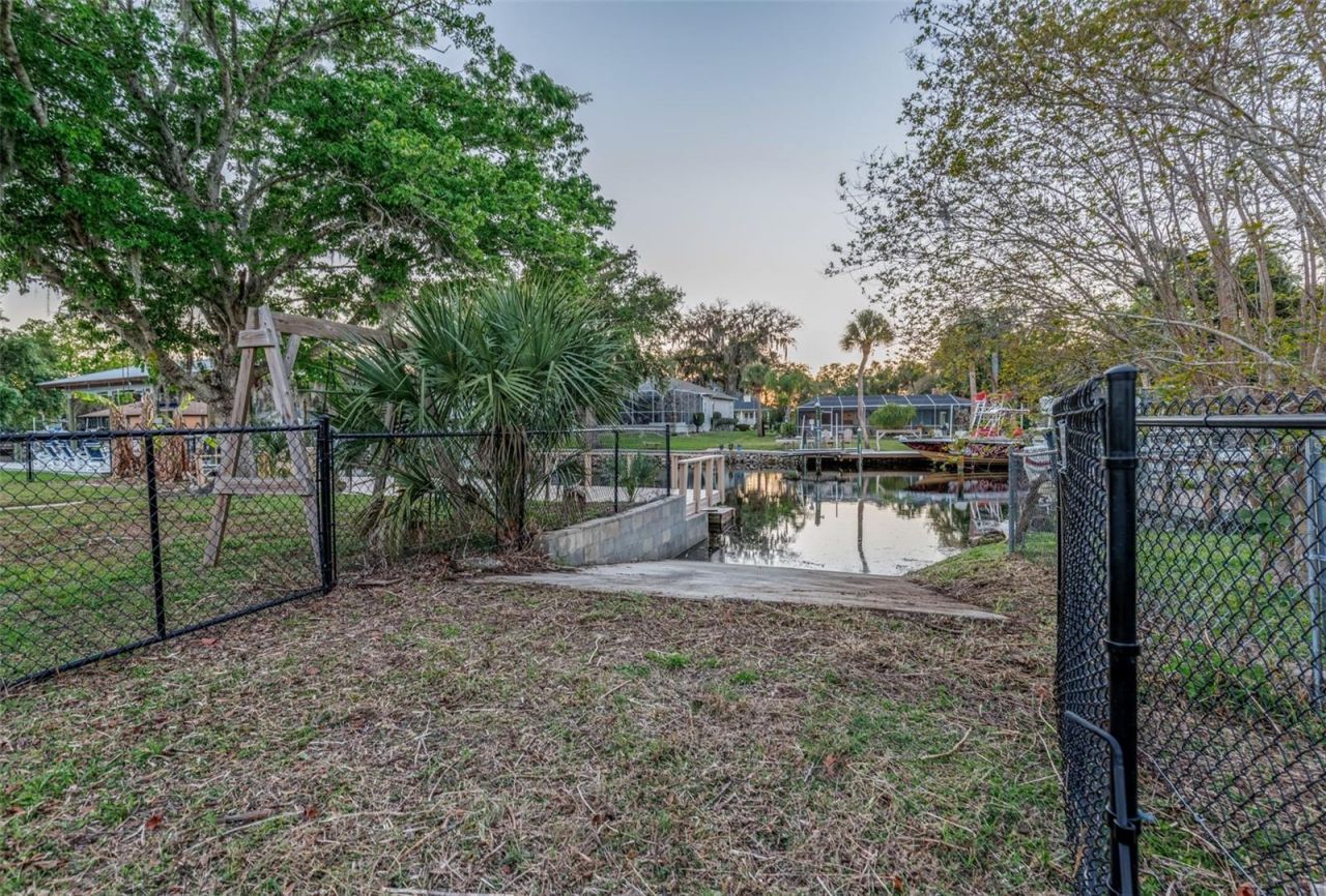5012 S Deep Water Point, Homosassa, FL 34448 Photo