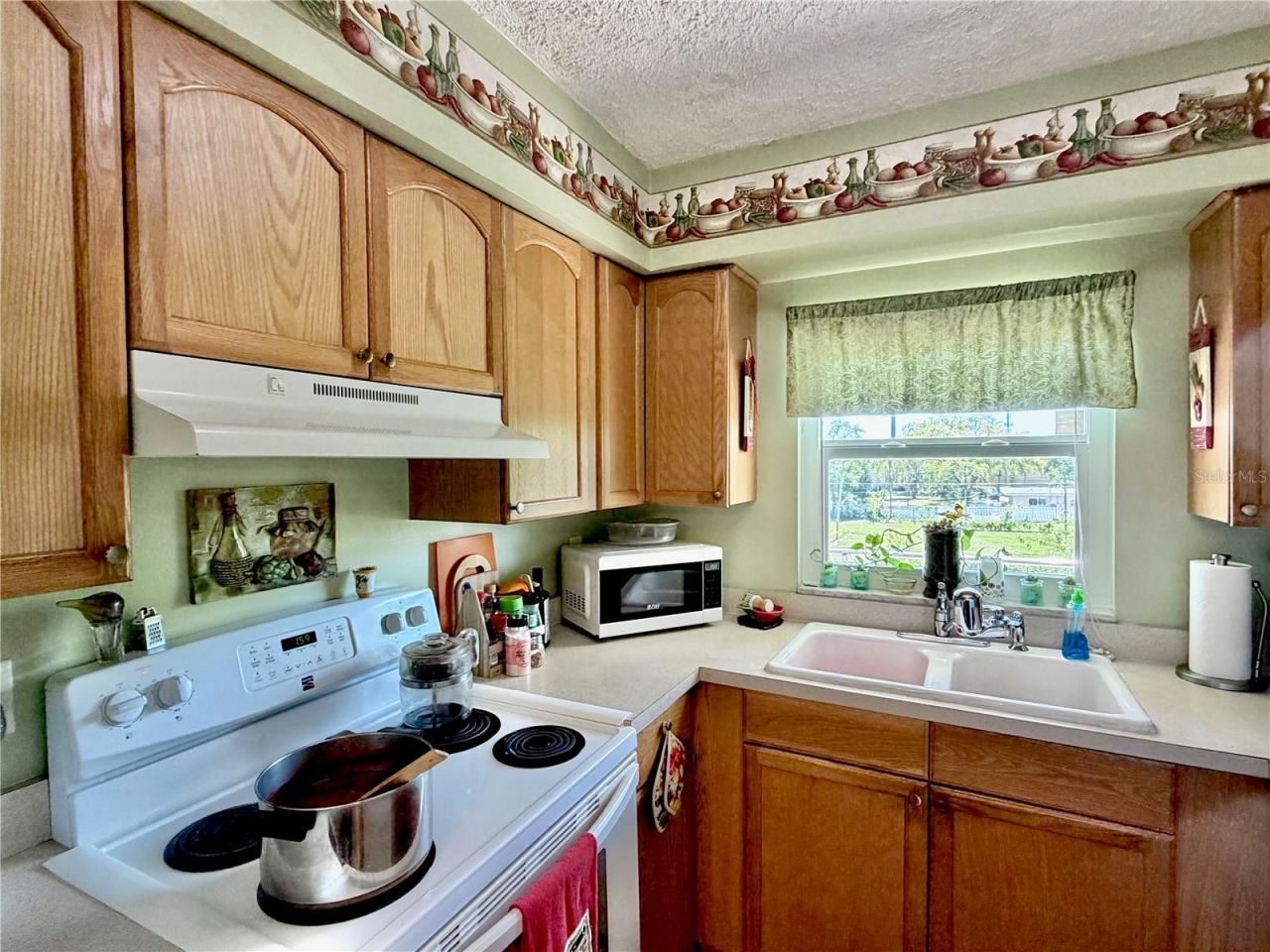 4000 3rd Street N, Unit 302, Saint Petersburg, FL 33703 Photo