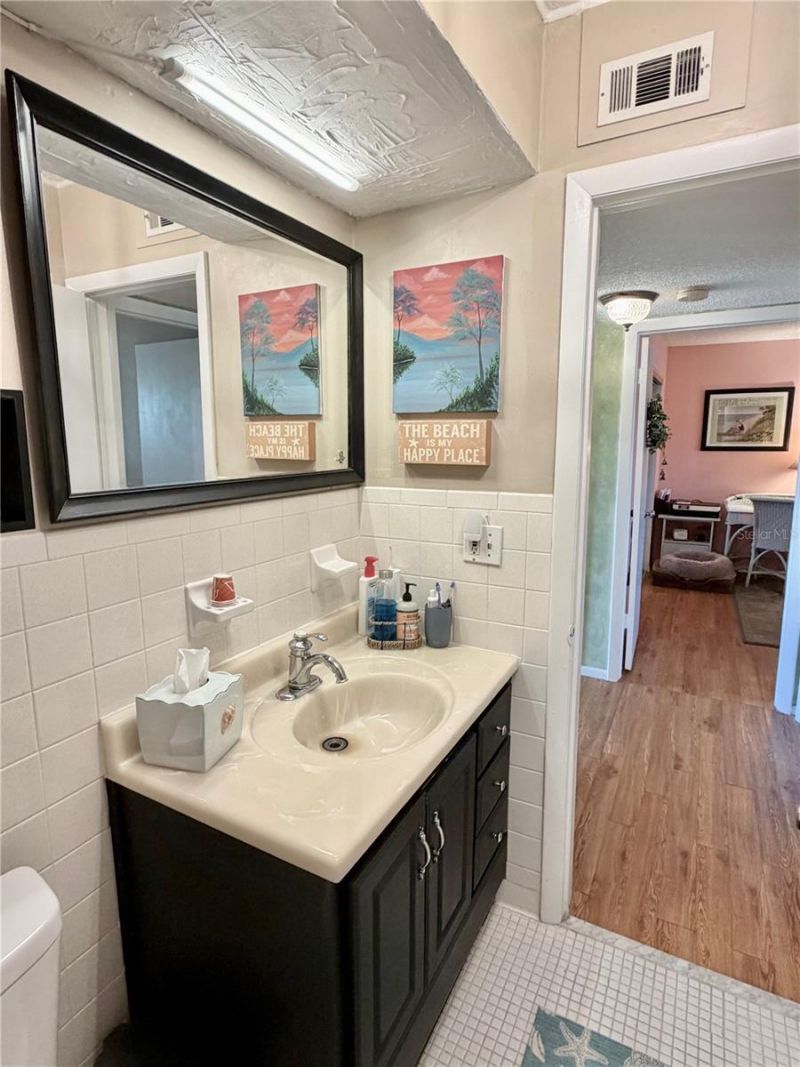 4000 3rd Street N, Unit 302, Saint Petersburg, FL 33703 Photo