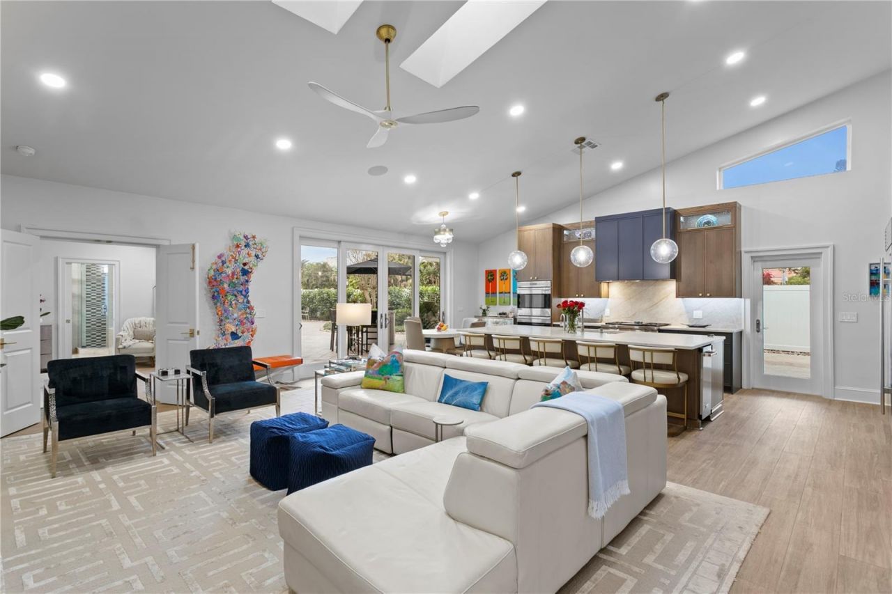 111 Estado Way Ne, Saint Petersburg, FL 33704 Photo