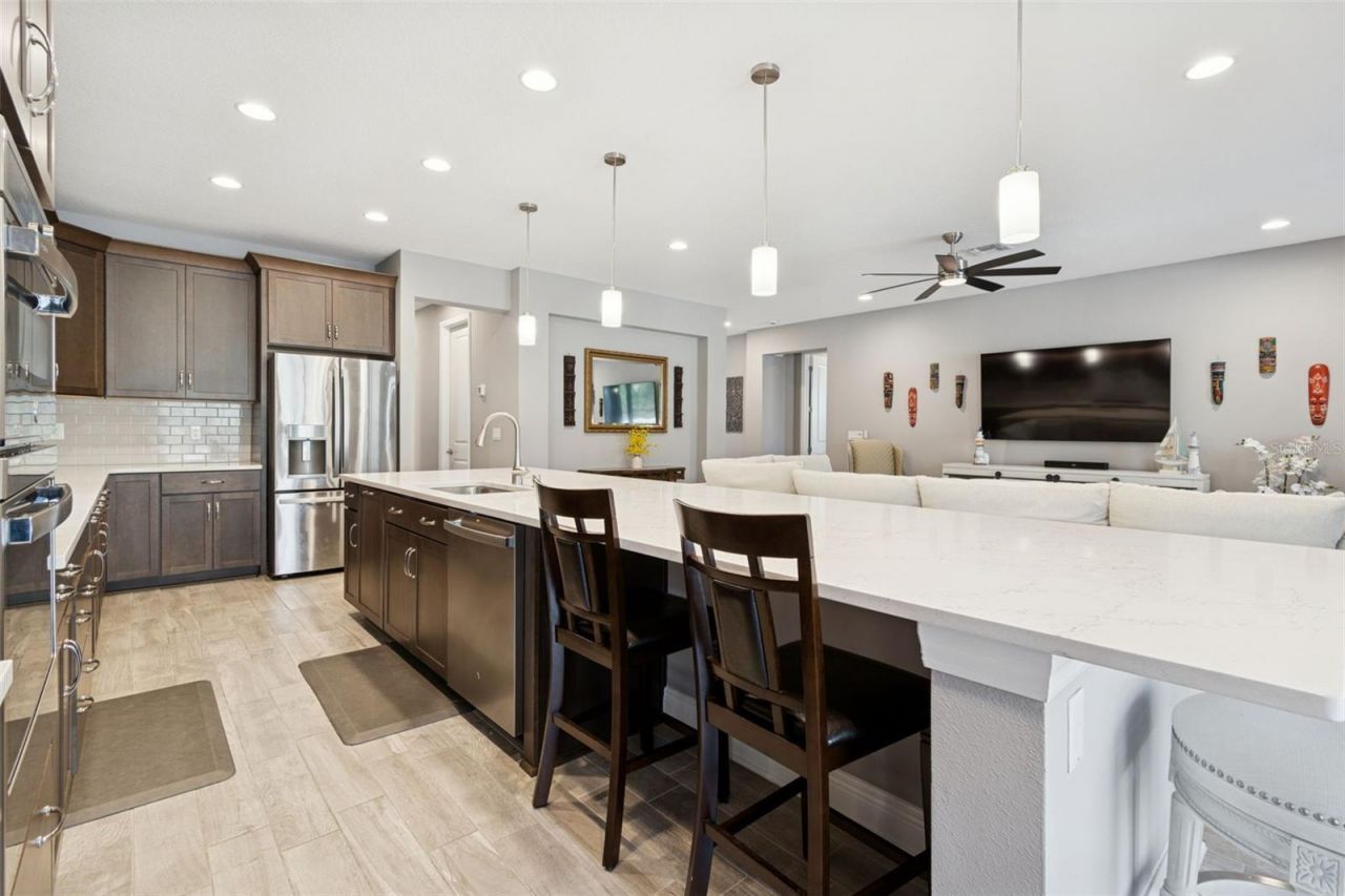 19328 Eagle Creek Lane, Tampa, FL 33647 Photo