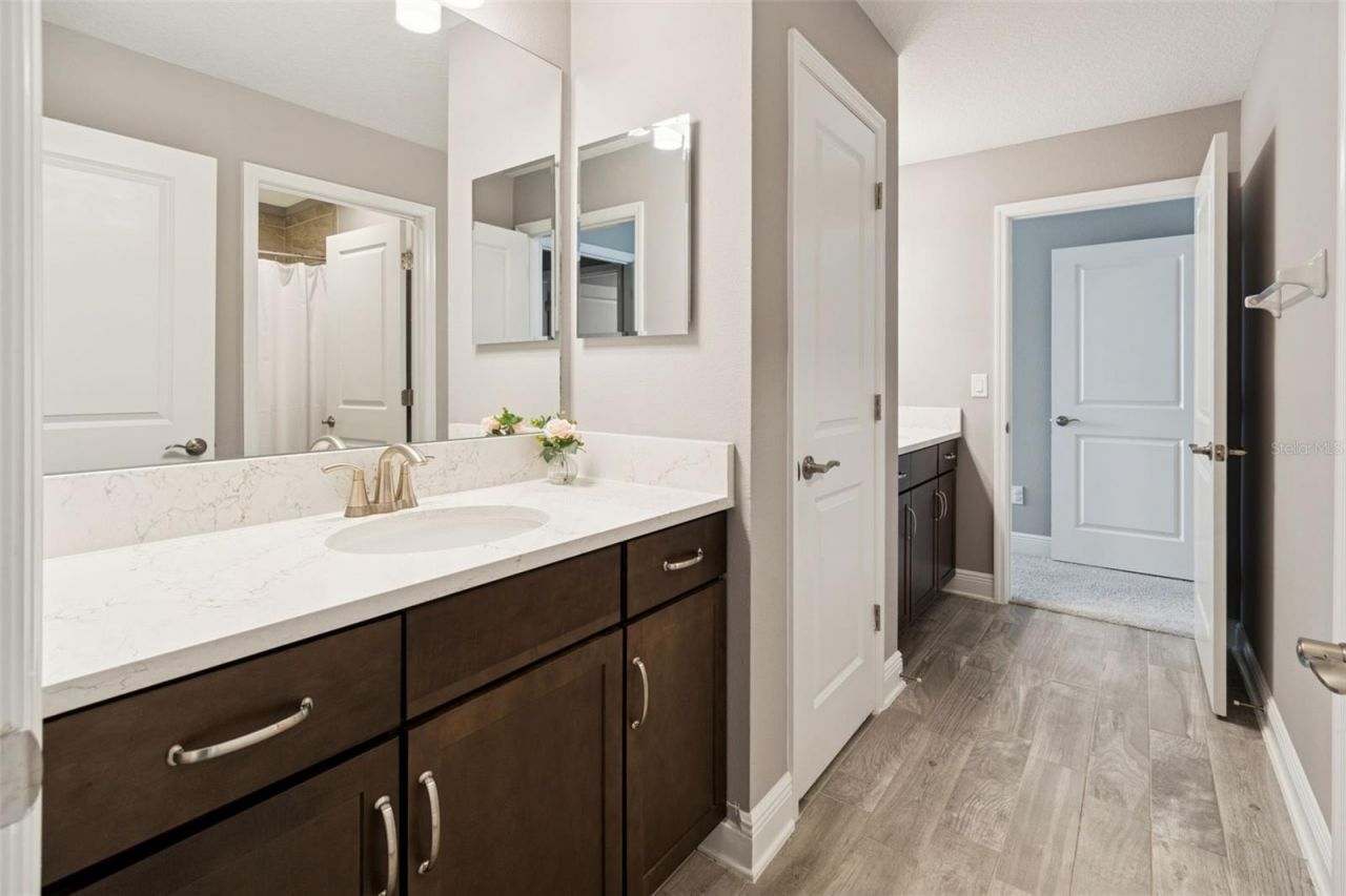 19328 Eagle Creek Lane, Tampa, FL 33647 Photo