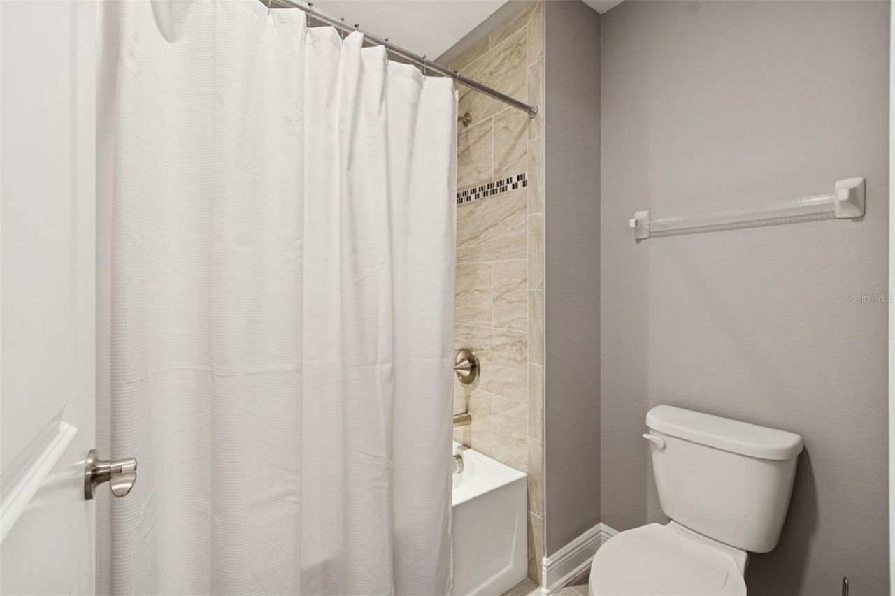 19328 Eagle Creek Lane, Tampa, FL 33647 Photo