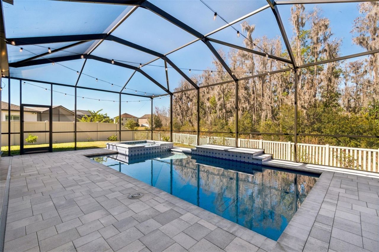 19328 Eagle Creek Lane, Tampa, FL 33647 Photo