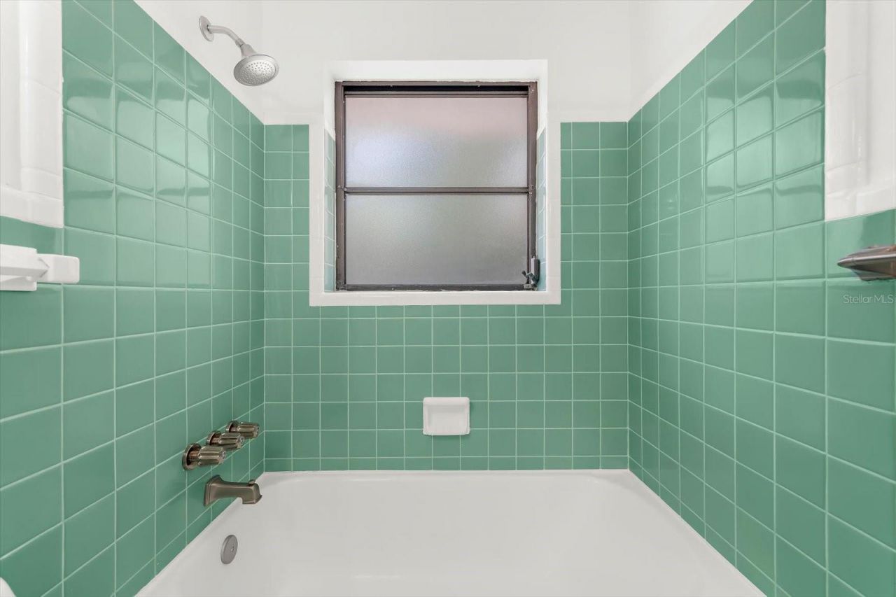 7807 Senrab Drive, Bradenton, FL 34209 Photo