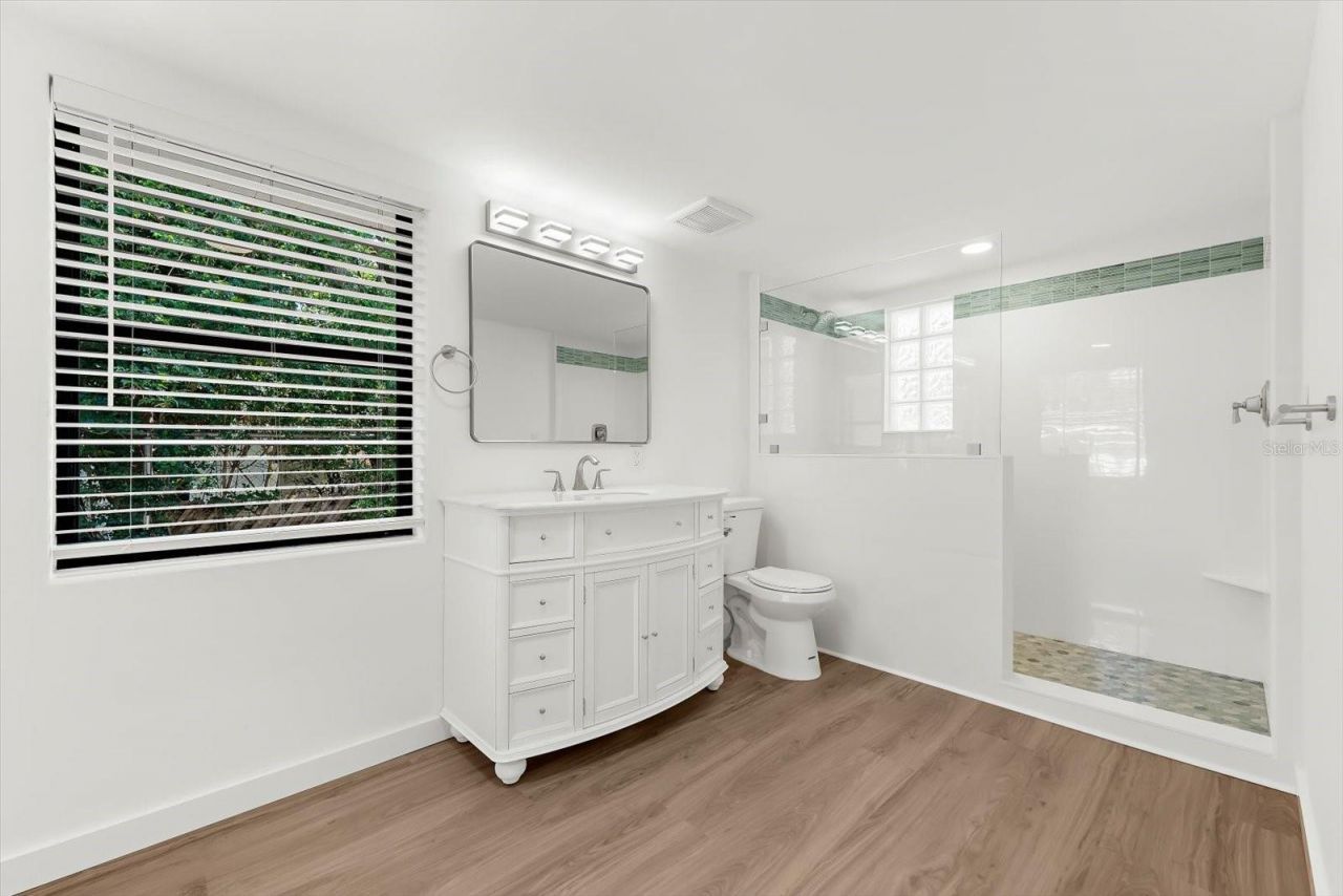 7807 Senrab Drive, Bradenton, FL 34209 Photo