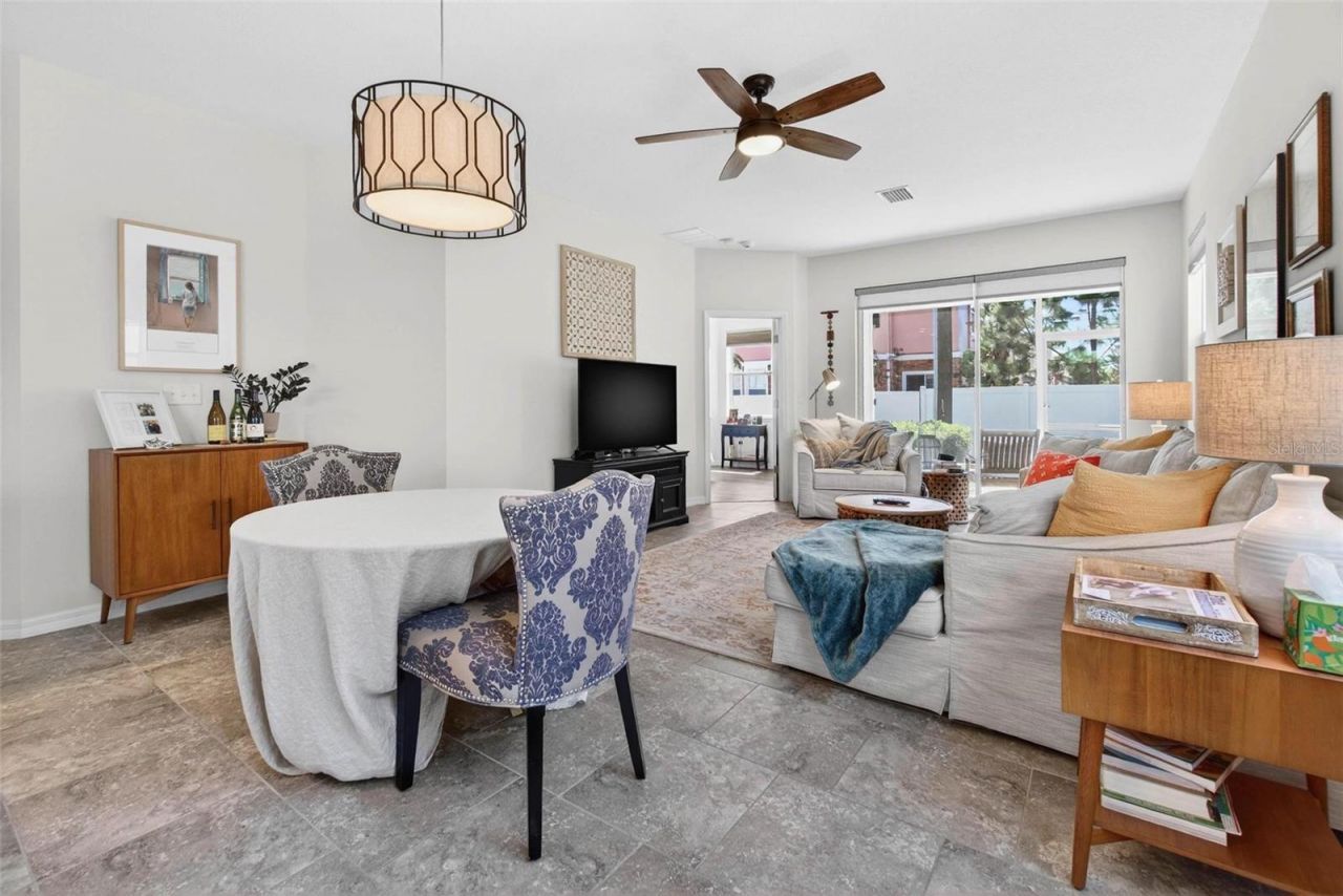 594 52nd Terrace N, Saint Petersburg, FL 33703 Photo