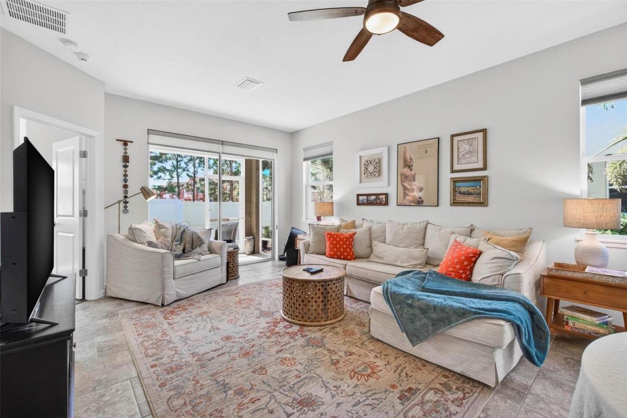 594 52nd Terrace N, Saint Petersburg, FL 33703 Photo