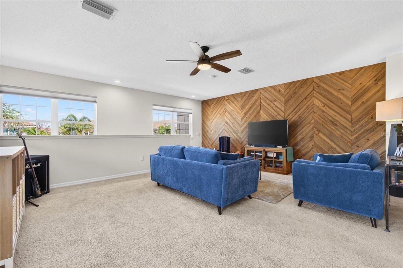 594 52nd Terrace N, Saint Petersburg, FL 33703 Photo