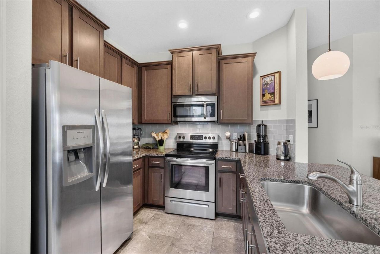 594 52nd Terrace N, Saint Petersburg, FL 33703 Photo