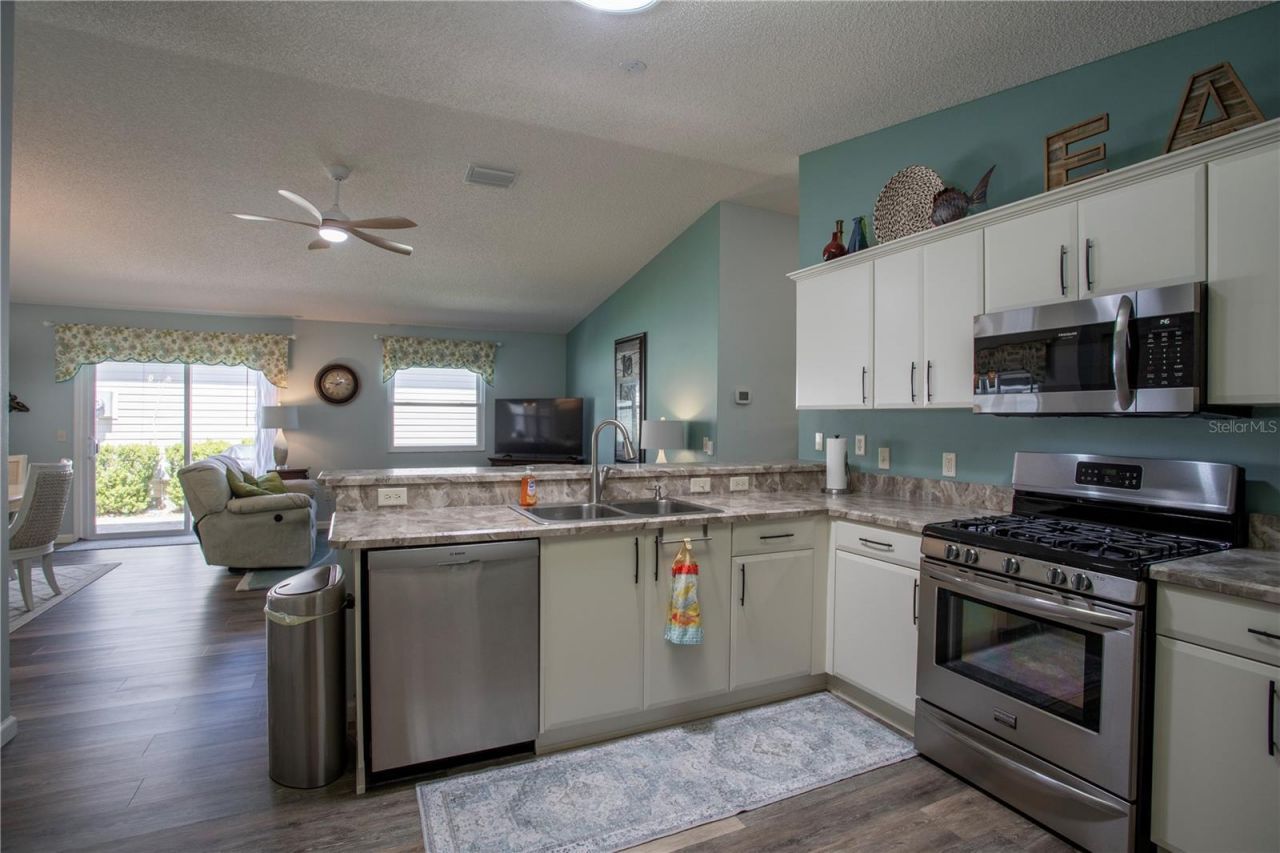 17403 SE 77th Sycamore Avenue , The Villages, FL 32162