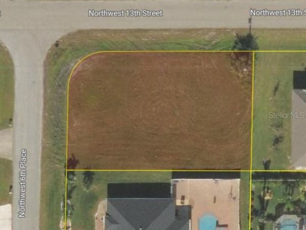 1207 NW 6TH PLACE , CAPE CORAL, FL 33993