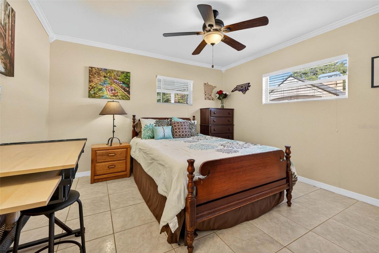 1334 59th Street N, Saint Petersburg, FL 33710 Photo