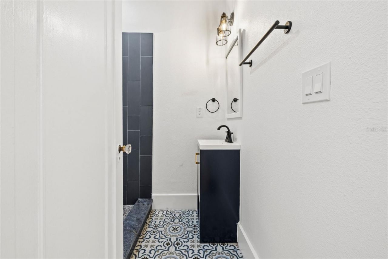 2830 2nd Avenue N, Saint Petersburg, FL 33713 Photo