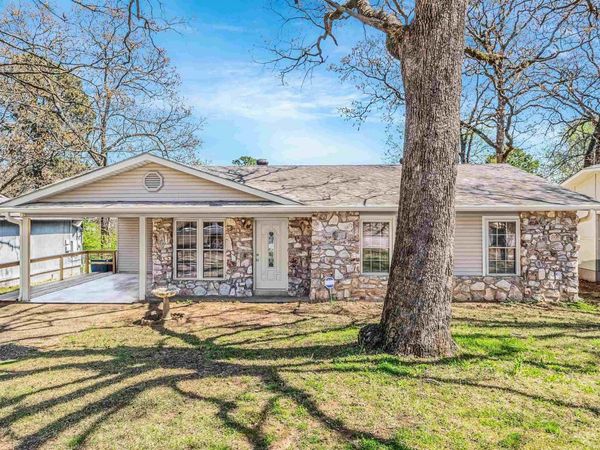 8908 Merrymen Road, Sherwood, AR 72120