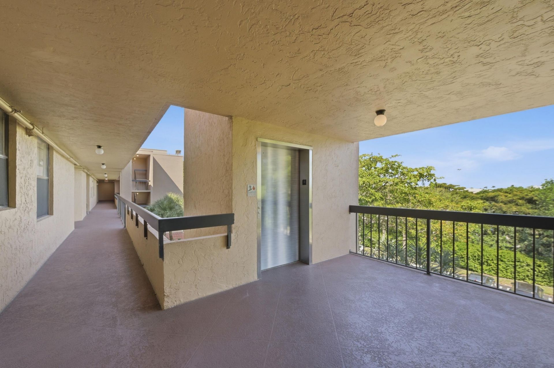 450 Egret Circle, Unit 9406, Delray Beach, FL 33444 Photo