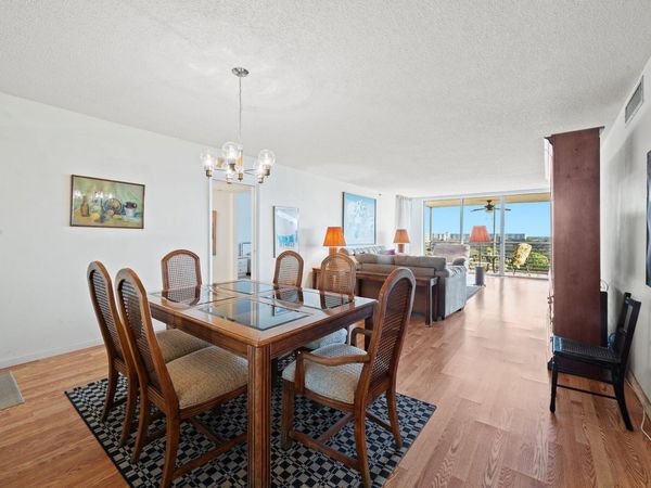 3520 Oaks Way, Unit 903, Pompano Beach, FL 33069