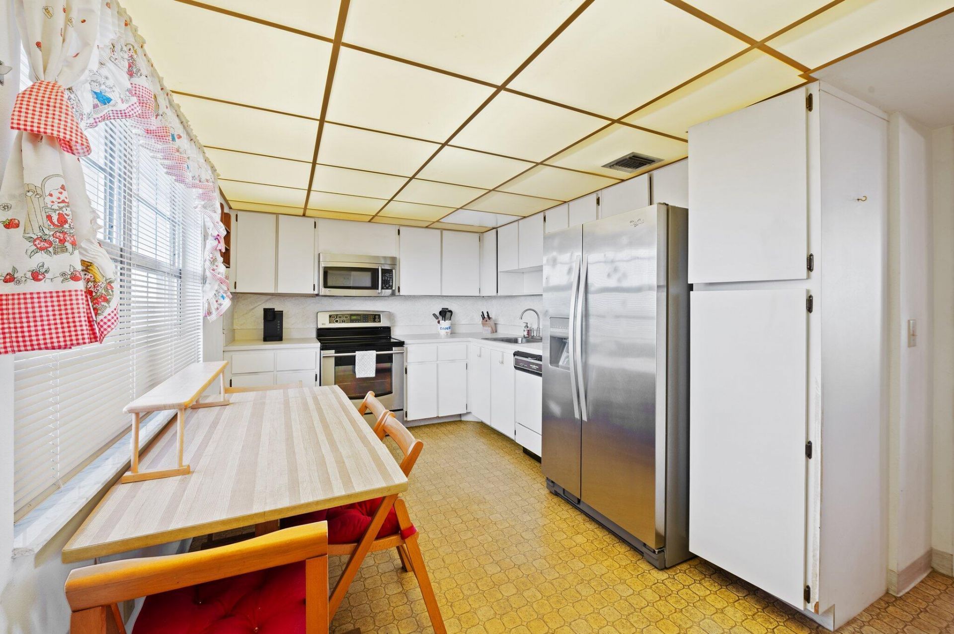 3520 Oaks Way, Unit 903, Pompano Beach, FL 33069 Photo