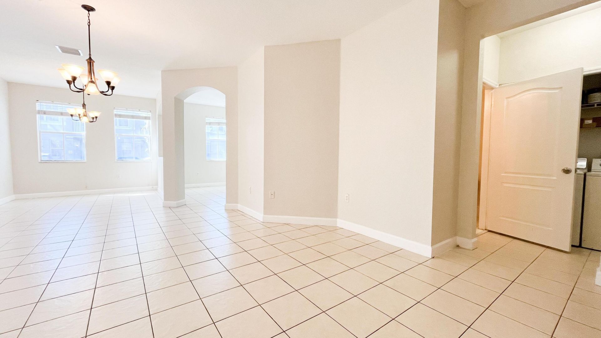 2010 Shoma Drive, West Palm Beach, FL 33414 Photo