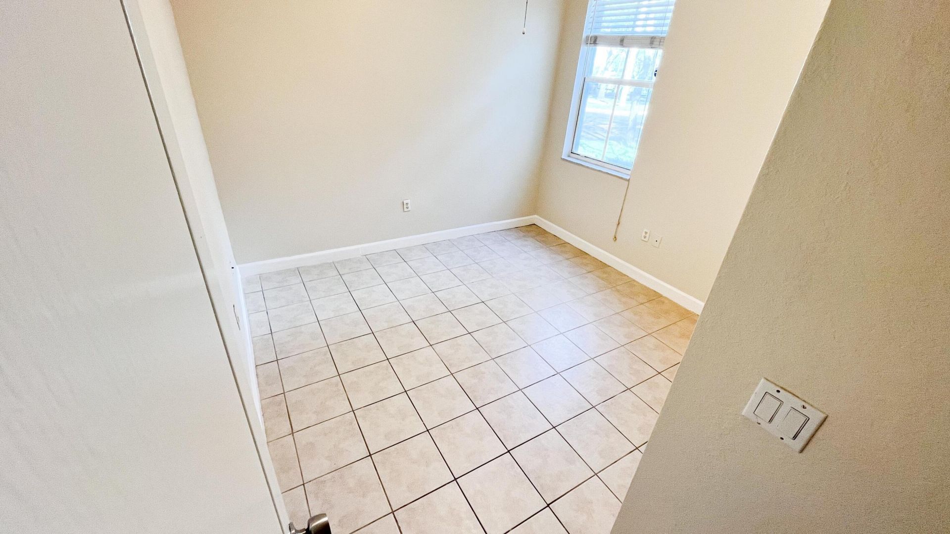 2010 Shoma Drive, West Palm Beach, FL 33414 Photo