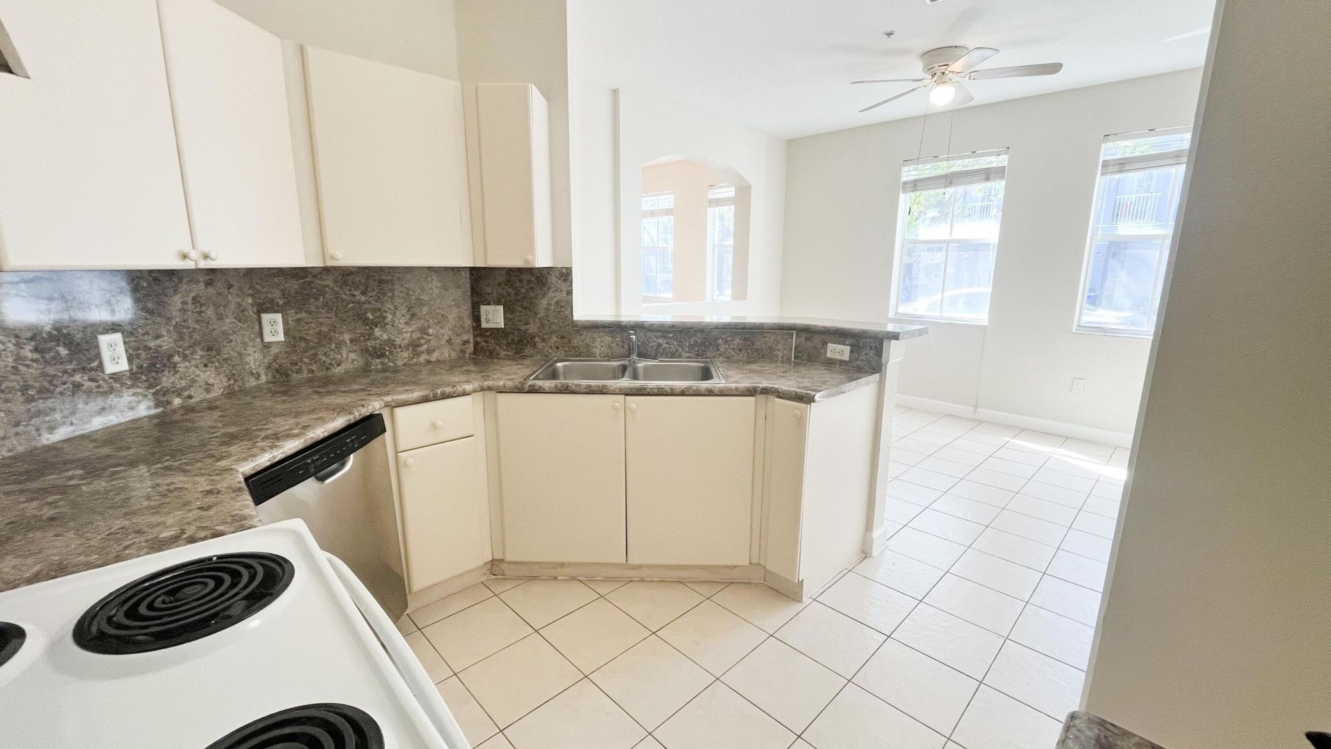 2010 Shoma Drive, West Palm Beach, FL 33414 Photo