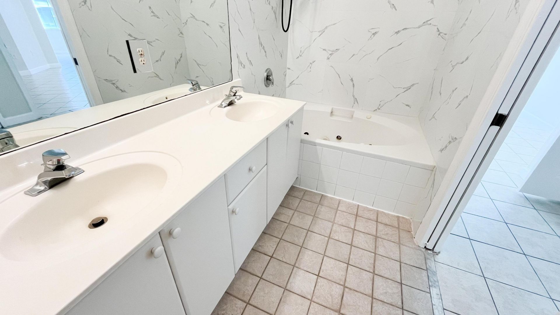 2010 Shoma Drive, West Palm Beach, FL 33414 Photo